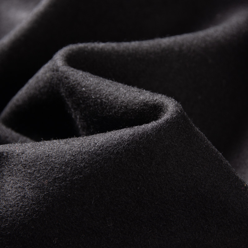 Flammhemmend-Begoodtex-02226 Schwer entflammbarer Wollstoff in Schwarz mit UV-Beständigkeit für Bühnen- und Theaterprojekte | 500 g/m² | 150 cm | EN 13773 Klasse 1