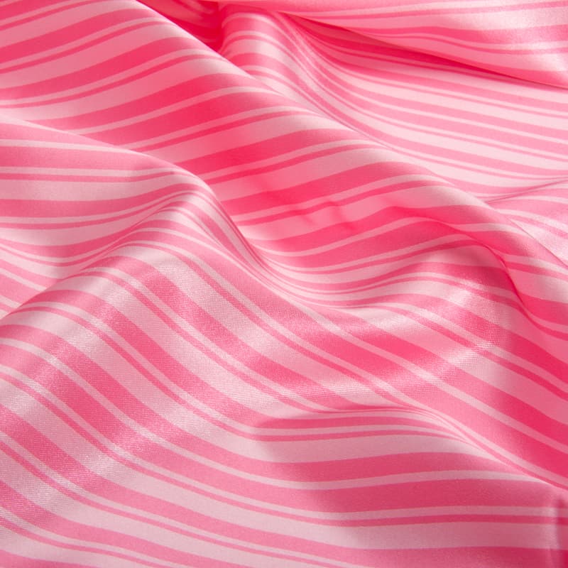 Tessuto ignifugo Begoodtex-06367 Tessuto in poliestere satinato stampato, ignifugo intrinsecamente e resistente allo sbiadimento, per forniture tessili all'ingrosso per eventi | 85 g/m² | 150 cm | NFPA 701