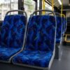 Tissu d'ameublement en polyester ignifugé (2) Tissu d'ameublement ignifugé pour sièges de bus, 600 g/m², conforme à la norme FMVSS 302, disponible en gros pour les équipementiers
