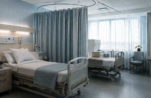 Soluciones de telas para cortinas opacas ignífugas 12 Aplicación de cortinas opacas para el sector sanitario