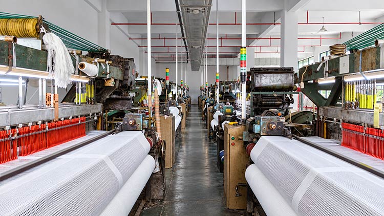 Over ons 3 BEGOODTEX ontwikkelt op maat gemaakte, vlamvertragende stofstalen met kleur- en materiaalstalen