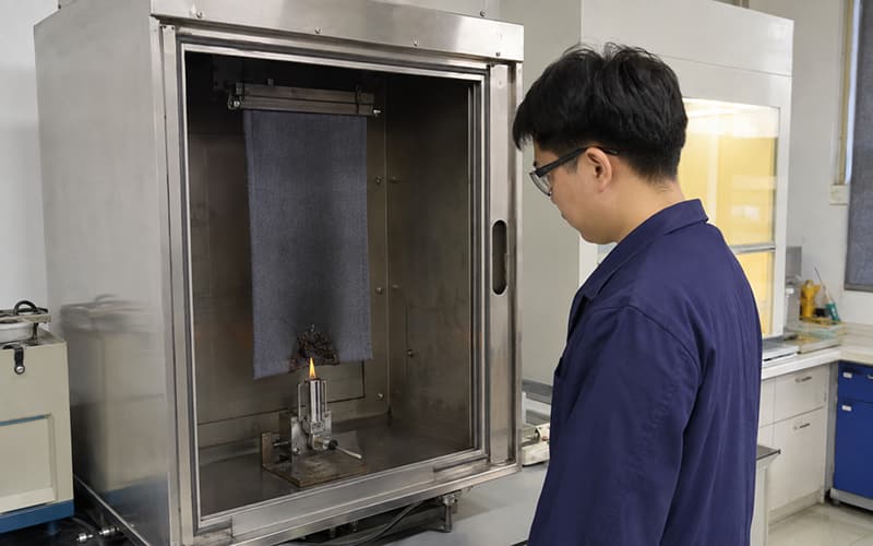 BEGOODTEX obtiene el registro de tejido ignífugo CAL FIRE / OSFM 2 Pruebas de llama controlada en nuestro laboratorio
