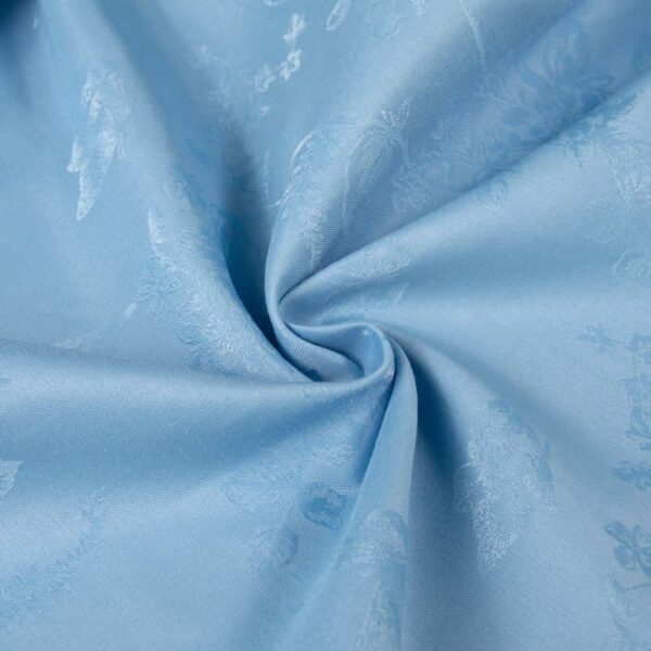Dauerhaft flammhemmender Jacquardstoff in LightSkyBlue für Vorhänge, 180 cm Breite, 100 % Polyester