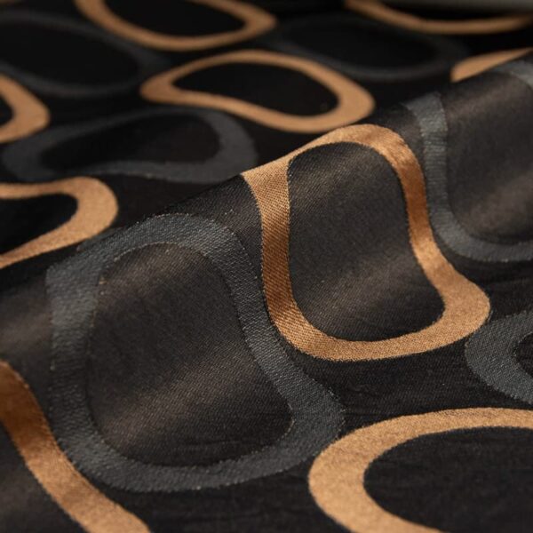 Flammhemmender, garngefärbter Jacquardstoff, 150 cm Breite, 100 % Polyester