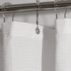 難燃性白チェック柄シャワーカーテン