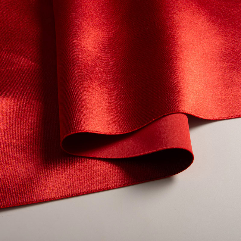 Flame Retardant Single-Sided Glossy Blackout Curtain Fabric