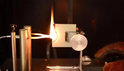 Flame-Retardant-Test