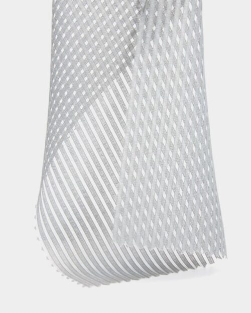 Flame-Retardant Roller Shutter Fabric Blocks Light In Home and Office Windows