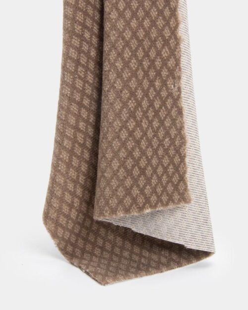 Begoodtex-Flame-Retardant-Fabric-08036 Inherent Flame Retardant Diamond Textured Velvet 350 g/m² for Commercial Sofa Projects