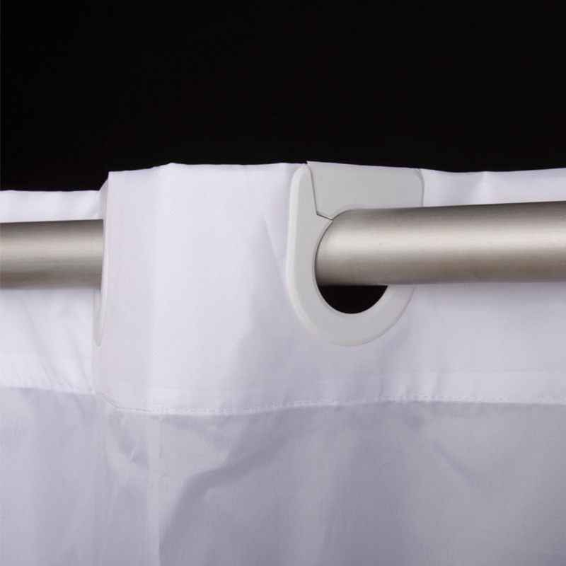 Cortina de ducha impermeable e ignífuga de poliéster resistente al moho para suministro de proyectos globales | Tamaños personalizados | BS 5867 Type C, ISO 4920