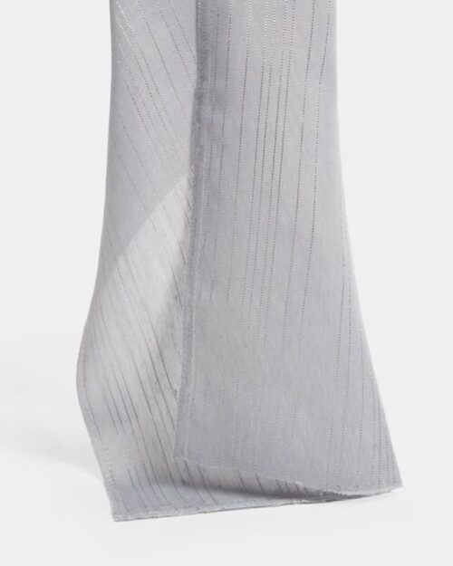 begoodtex-flammhemmendes-transparentes-gewebe-bg-327-01 Gestreifter, transparenter Vorhangstoff, weiß-grau, schwer entflammbar, fürtel