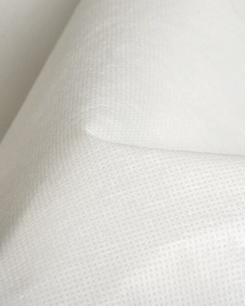vlamvertragend PET-nonwoven materiaal, wit, voor medische cabinegordijnen, 60, 80 en 100 g/m²